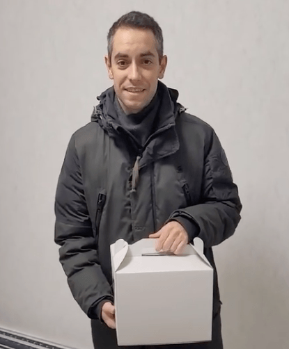 Мороз Артем review person photo
