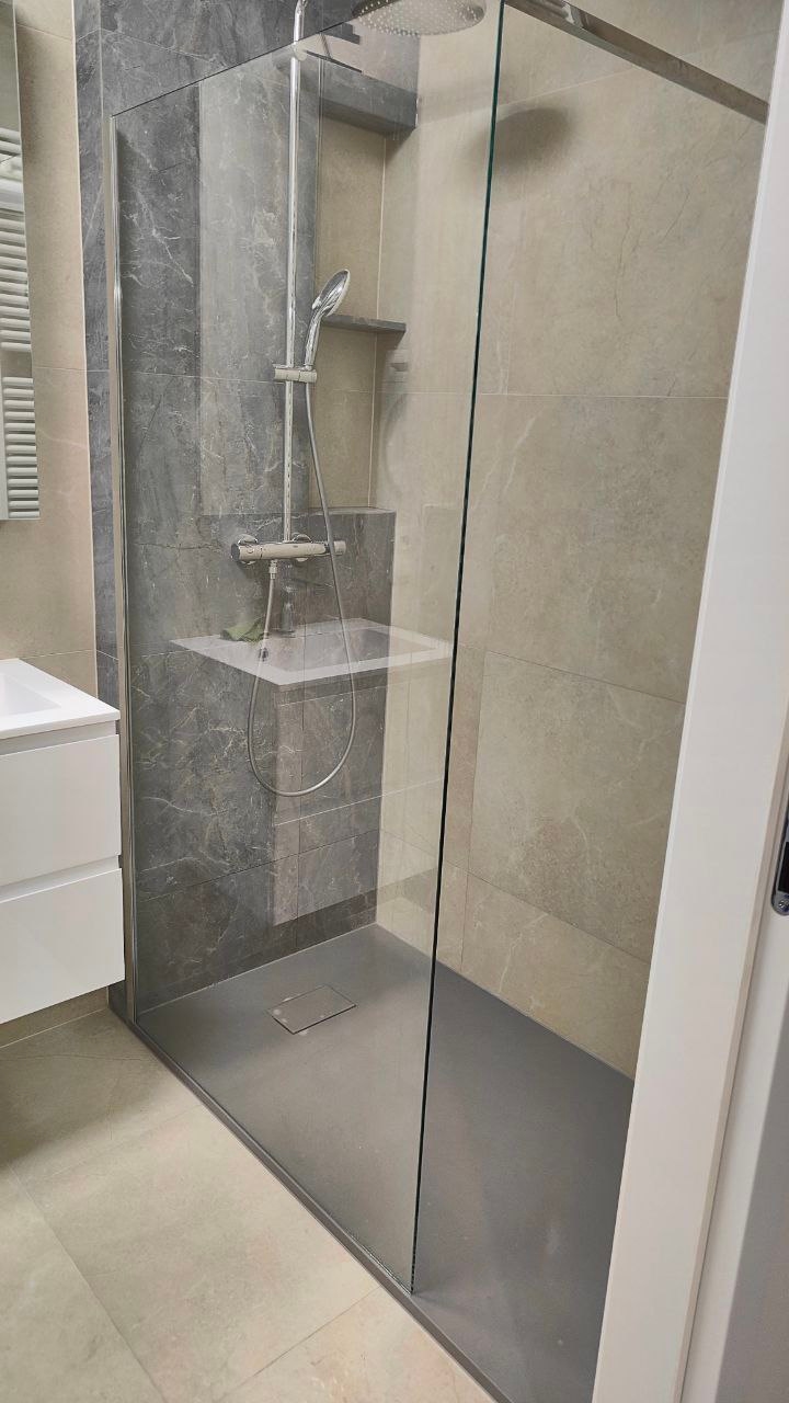 project small image